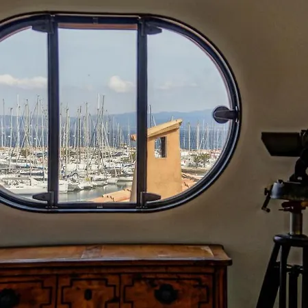 Apartment Porquerolles Island Architectural Seaview *