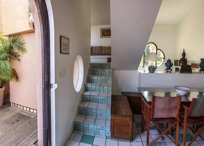 Porquerolles Island Architectural Seaview *