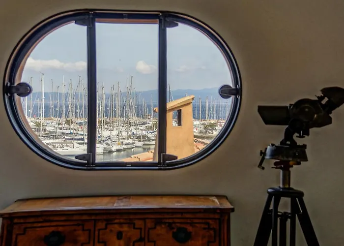 Porquerolles Island Architectural Seaview Hyères